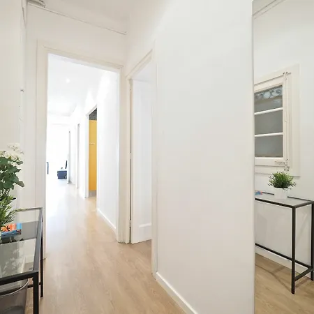 Suites4days Sagrada Familia Barcelone