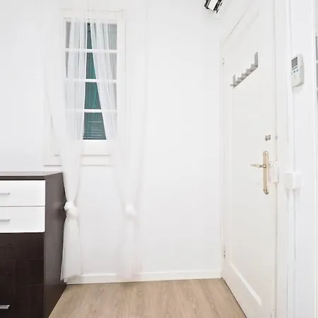 Suites4days Sagrada Familia Appartement *